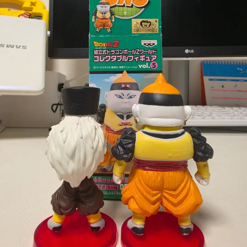 [BUNJANG] Dragon Ball World Collectable Figure Set / 드래곤볼 월콜 2종 일괄 판매합니다.