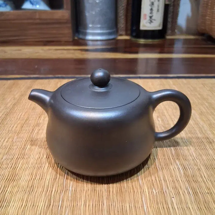 [BUNJANG] Old Black Clay Zisha Teapot (180cc) / 오래된 자사호 흑니 (180cc)