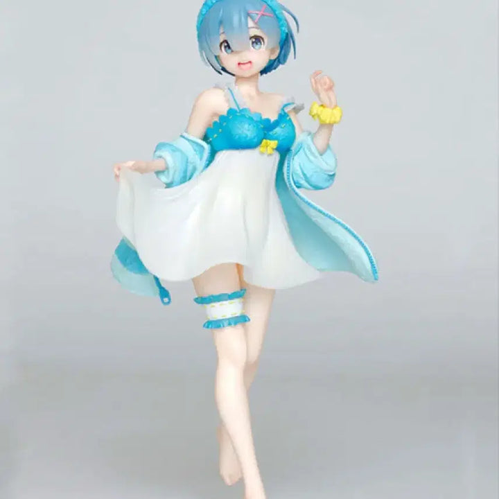 [BUNJANG] LE SSERAFIM RM 2023 Roomwear Figure / 렘 룸웨어 피규어