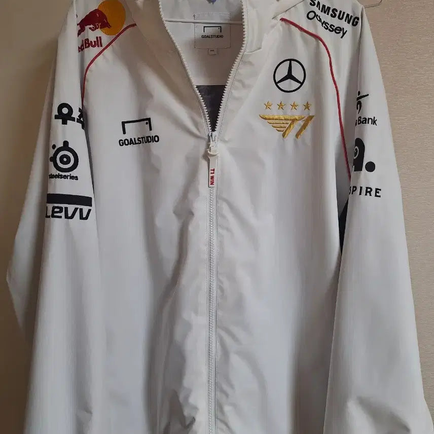 [BUNJANG] T1 2024 4-Star Jacket Uniform 2XL No-Marking / lck롤 티원t12024 4성자켓 유니폼 2xl노마킹 팝니다.