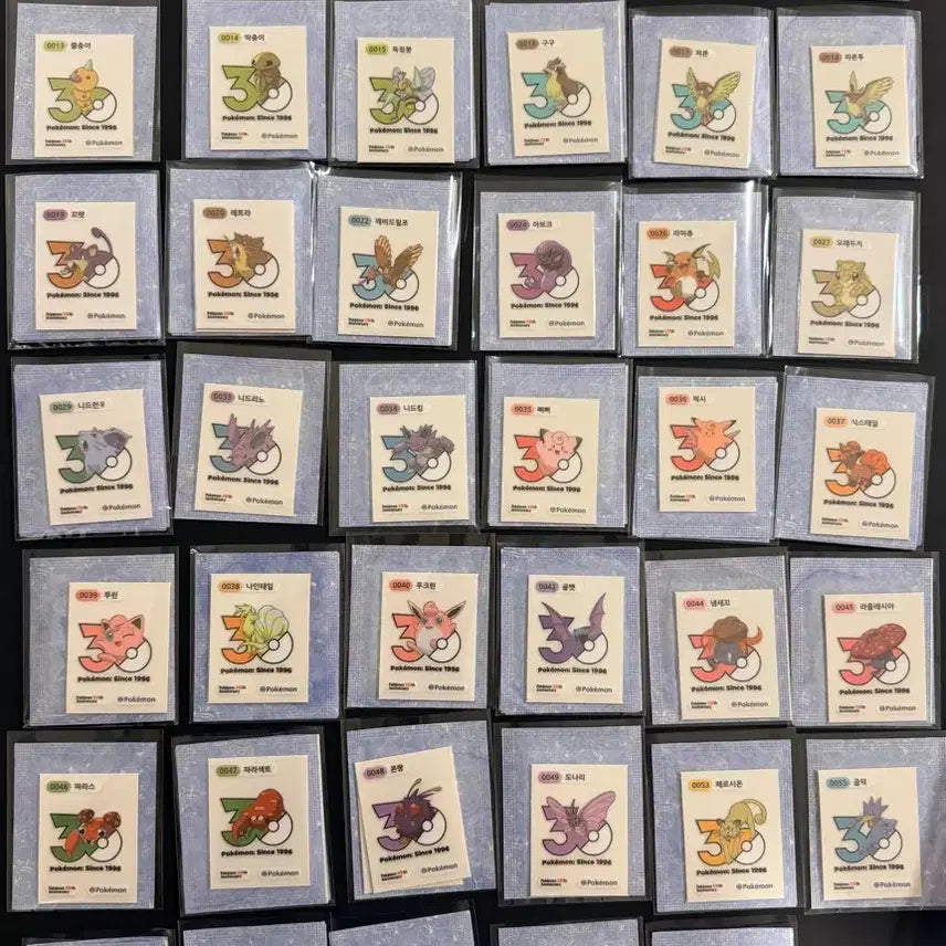 [BUNJANG] Pokemon 30th Anniversary Logo Sticker Collection / 포켓몬 30주년 1013종 로고띠부 신상씰 교환 구매