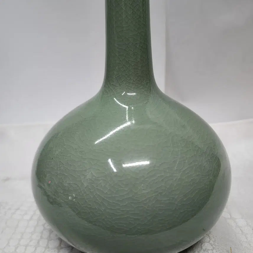[BUNJANG] Songnam Shin Sang-ho Celadon Square Vase / 송남 신상호 청자 사각 주댕이 도자기 화병
