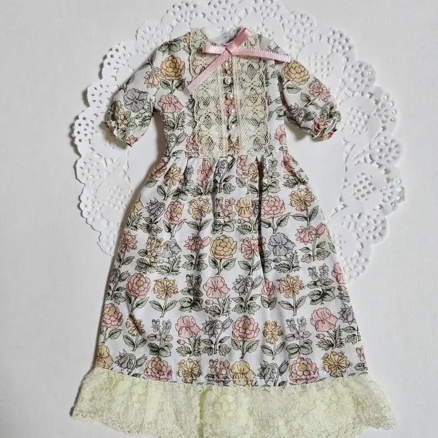 [BUNJANG] Doll Size Lovely Dress / 제니인형 싸이즈 러블리 원피스 새상품