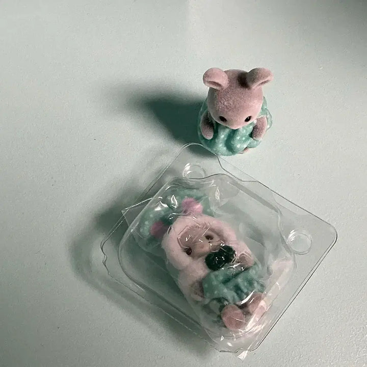 [BUNJANG] Sylvanian Families 40th Anniversary Colorful Rabbit Mint Condition / 미개봉) 실바니안 40주년 컬러풀 토끼 솜토끼 민트