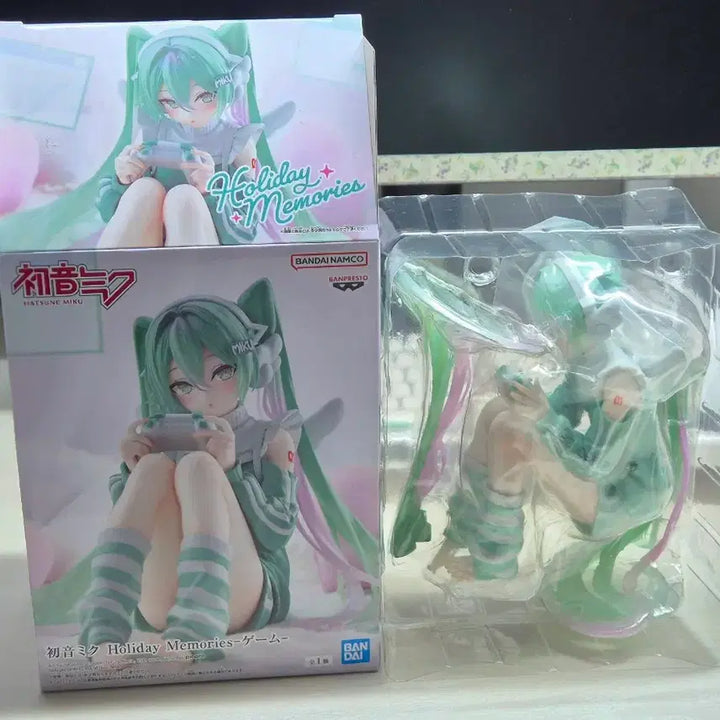 [BUNJANG] Hatsune Miku Holiday Memories Figure (Unsealed) / 하츠네 미쿠 홀리데이 피규어 (단순개봉)