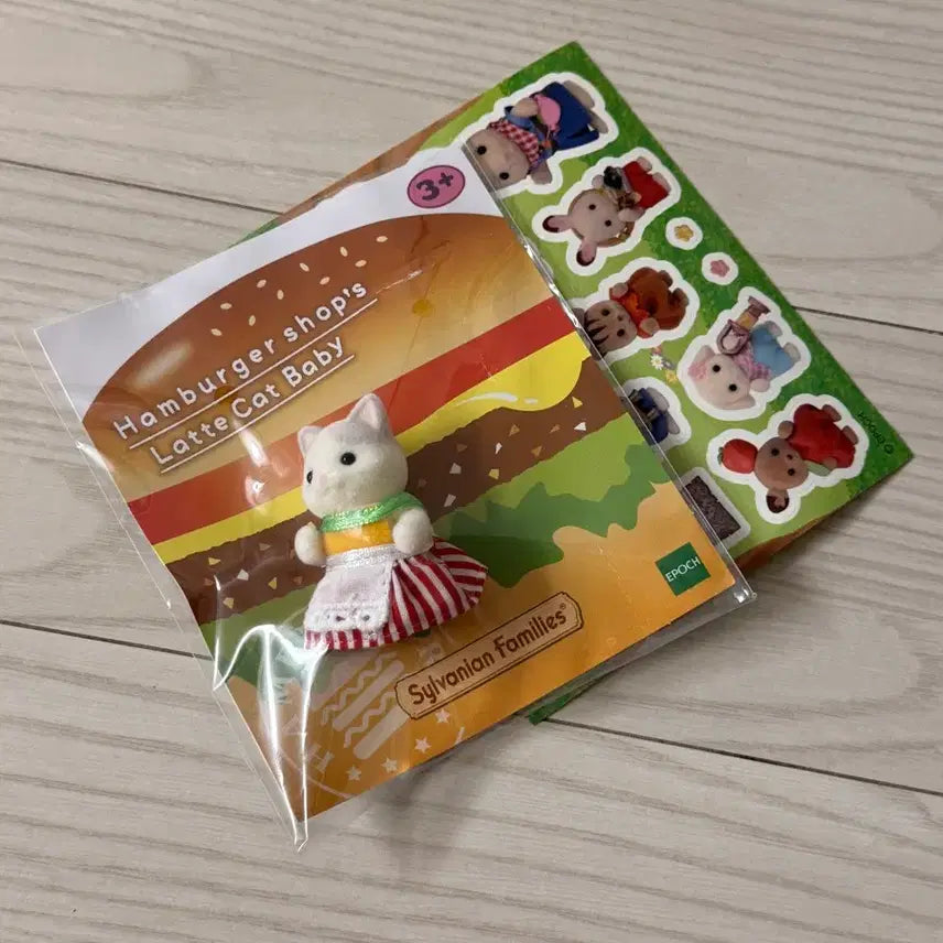 [BUNJANG] Sylvanian Families Pop-up Exclusive Hamburger Latte Cat + Sticker Set / 실바니안 팝업 특전 햄버거 라떼 고양이 + 스티커