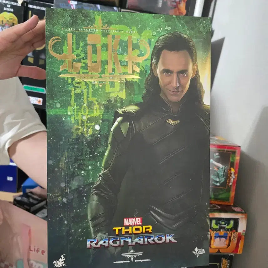 [BUNJANG] Hot Toys Loki Figure Thor: Ragnarok / 핫토이 로키 피규어 마블 토르 라그나로크