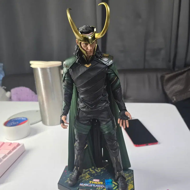 [BUNJANG] Hot Toys Loki Figure Thor: Ragnarok / 핫토이 로키 피규어 마블 토르 라그나로크