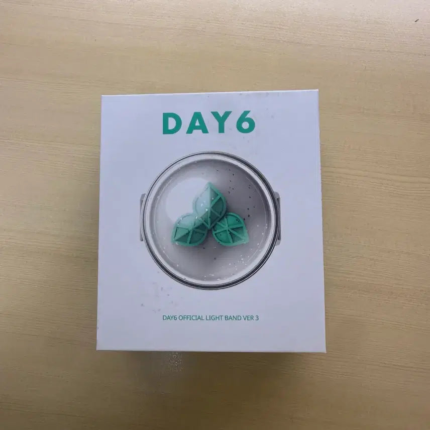 [BUNJANG] Day6 M-ade Watch Light Band Ver. 3 / 데이식스 Day6 마데워치 light band ver 3