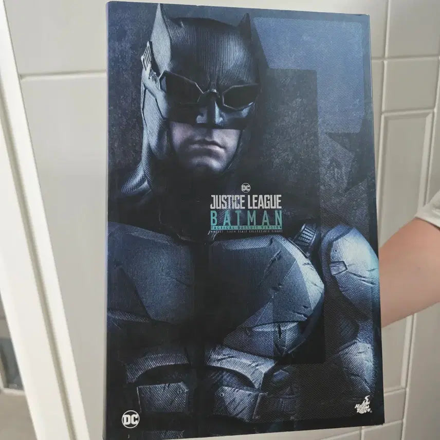 [BUNJANG] Hot Toys Batman Tactical Action Figure / 핫토이 베트맨 택티컬
