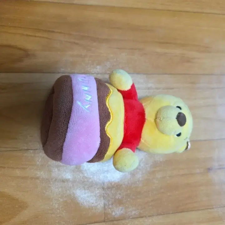 [BUNJANG] Winnie the Pooh Honey Pot Mini Plush Keyring / 곰돌이 푸 꿀단지 미니봉제인형키링