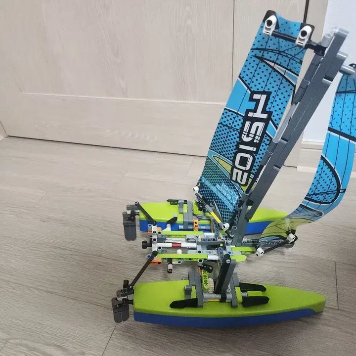 [BUNJANG] LEGO Technic High-speed Yacht 42073 / 레고 테크닉 고속 요트 42073