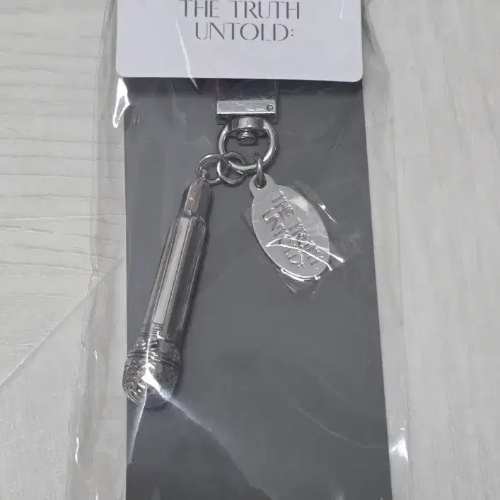 [BUNJANG] BTS Jimin Exhibition Microphone Keyring / 방탄소년단 지민 전시회 마이크키링