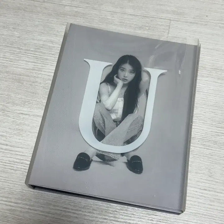 [BUNJANG] IU April Binder + Photocard / 아이유 에이프릴 바인더 + 포카