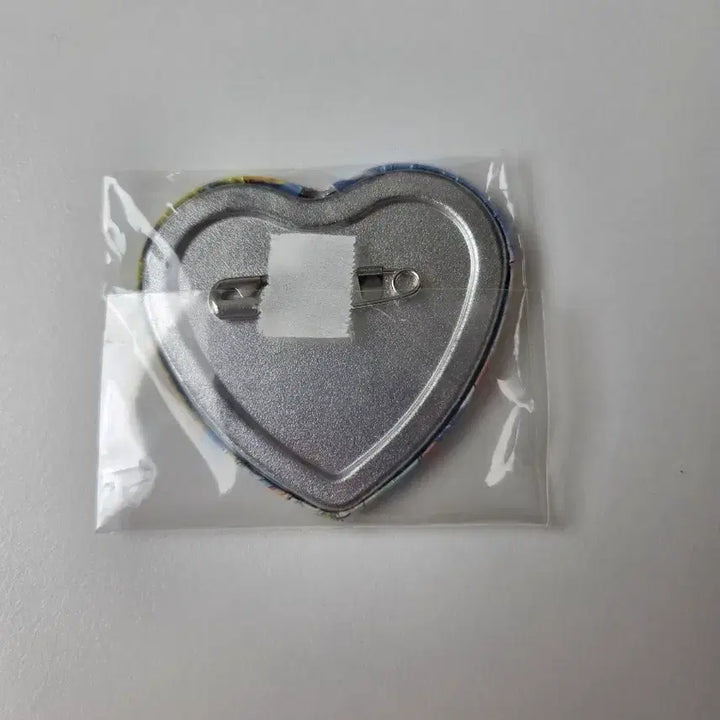 [BUNJANG] Ensemble Stars Subaru Heart Can Badge / 앙스타 스바루 하트 캔뱃지