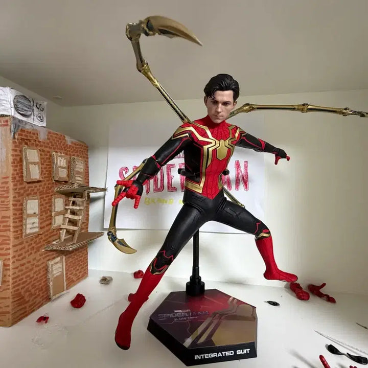 [BUNJANG] Hot Toys Spider-Man Integrated Suit Figure / 핫토이 스파이더맨 인터그레이티드 슈트 피규어