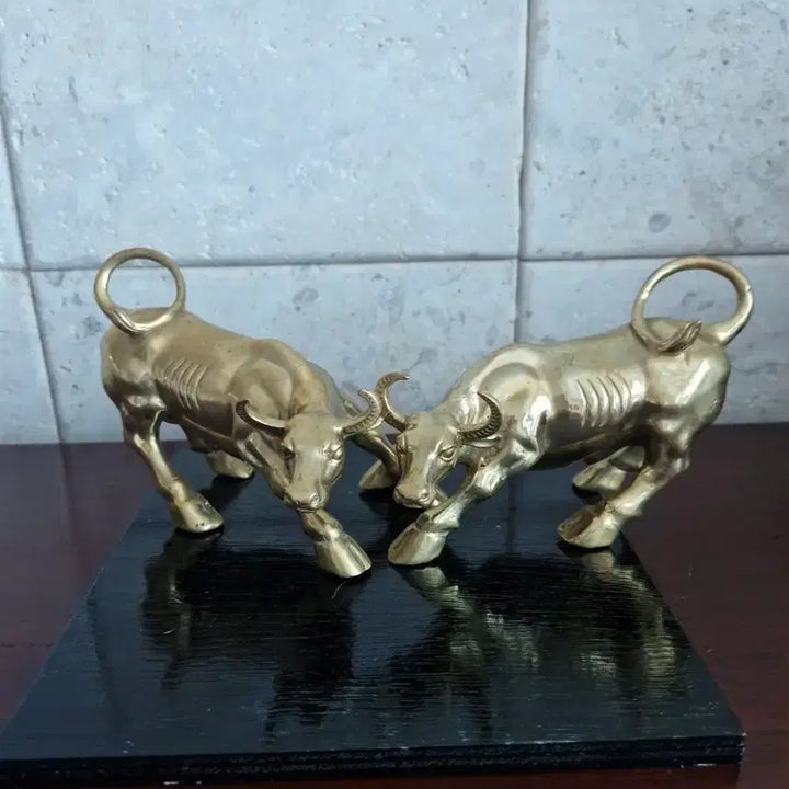 [BUNJANG] Bronze Bull Statues (Set of 2) / 황소상 동브론즈 장식품 두마리세트