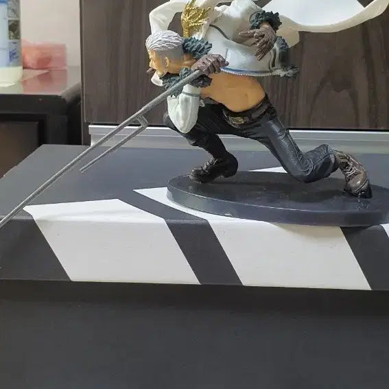 [BUNJANG] One Piece Smoker Figure / 원피스 스모커 피규어