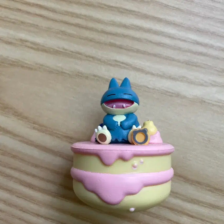 [BUNJANG] Pokemon Snorlax Cake Figure / 포켓몬스터 먹고자 케이크 피규어 오뚝이 잠실