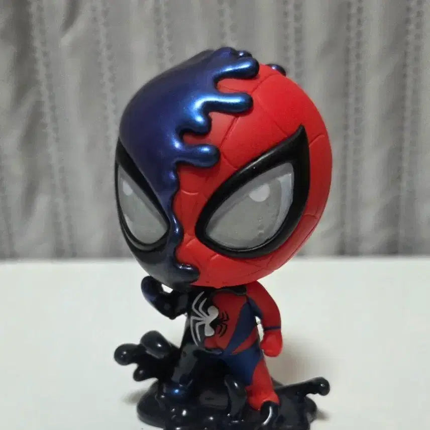 [BUNJANG] Pop Mart Spider-Man Venom (Half-Half) / 팝마트 스파이더맨