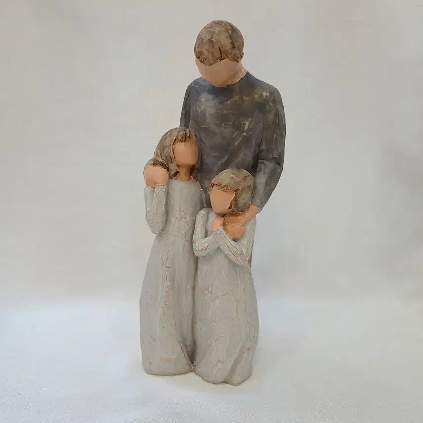 [BUNJANG] Handmade Resin Family Sculpture - Father and Two Daughters / 행복하고 예쁜  우리딸