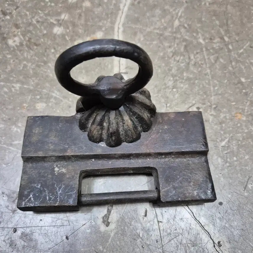 [BUNJANG] Vintage Metal Keychain / 오래된 열쇄고리