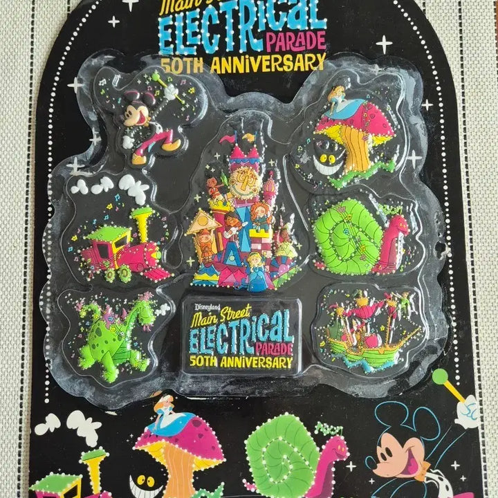 [BUNJANG] Disneyland Main Street Electrical Parade 50th Anniversary Magnet Set / 디즈니랜드 메인스트리트 일!렉트리컬 퍼레이드 50주년 마그넷 세트