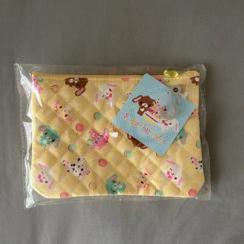 [BUNJANG] Sanrio Sugarbunnies Quilting Pouch Yellow / 산리오 슈가바니즈 퀼팅 파우치 옐로우