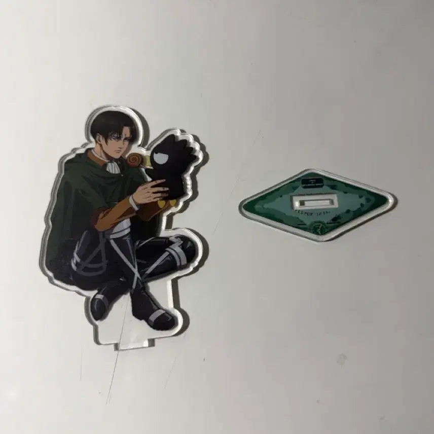 [BUNJANG] Attack on Titan Levi Acrylic Standee / 진격의 거인 리바이 아크릴 스탠드