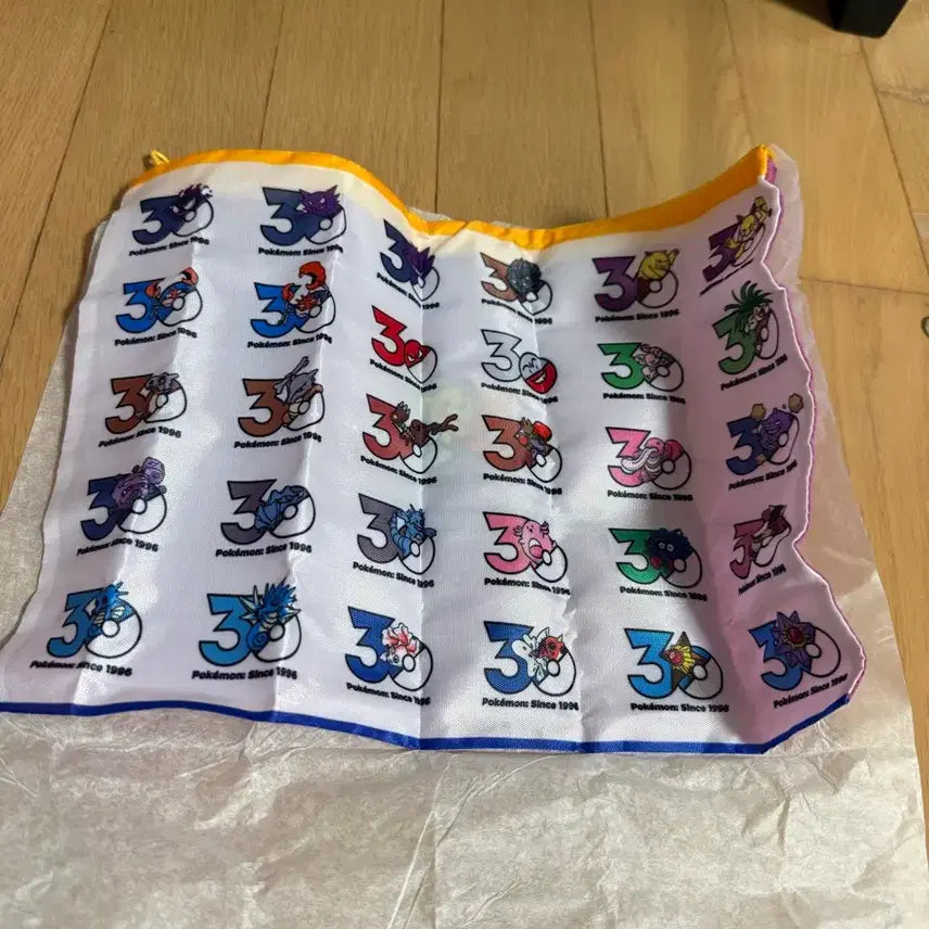 [BUNJANG] Pokemon 30th Anniversary Gacha Pouch / 포켓몬 30주년 가챠 파우치