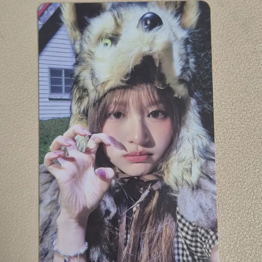 [BUNJANG] RESCENE Mina Nam Lip Balm Tint Version Photocard / 리센느 미나미 립밤 틴트 버전 포카 포토카드