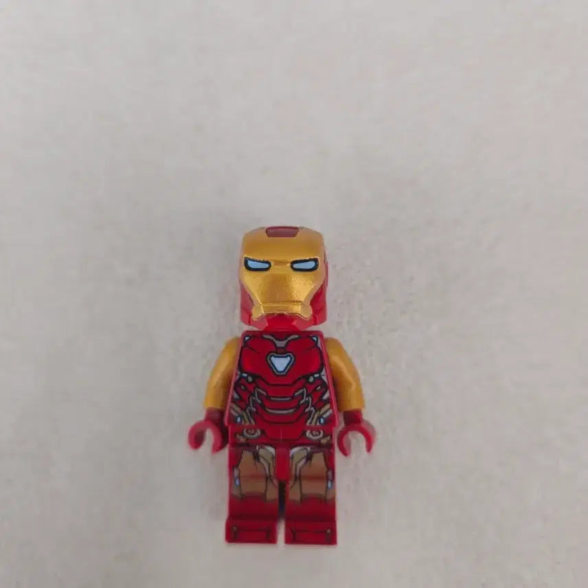 [BUNJANG] Lego Marvel Iron Man Mark 85 Minifigure / 레고 마블 아이언맨 마크 85 미니피규어 판매합니다