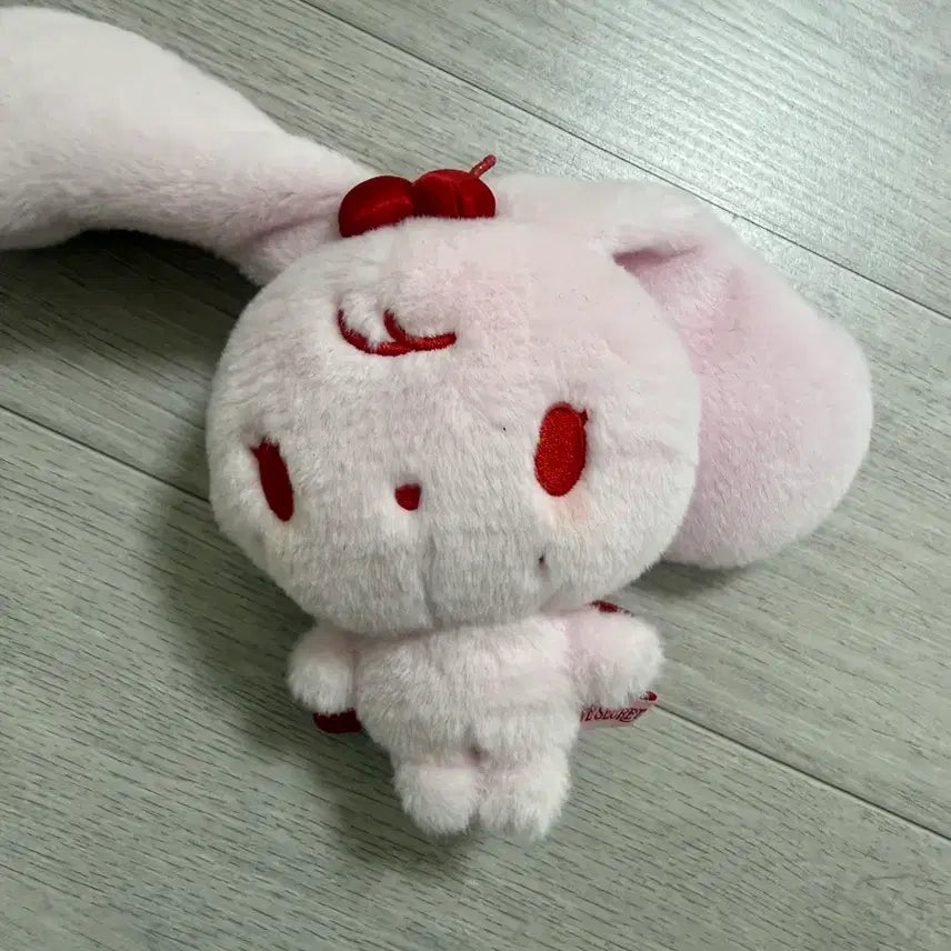 [BUNJANG] IVE Jang Wonyoung Doll with ID Card / 아이브 장원영 인형 팔아요