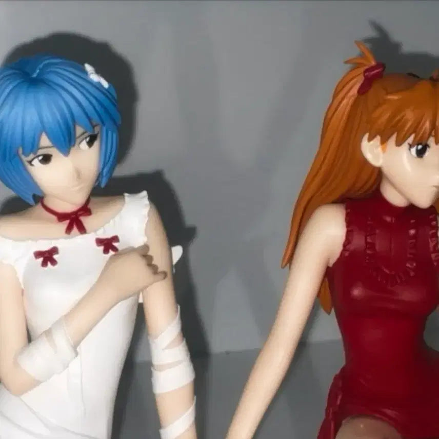 [BUNJANG] Asuka Langley Soryu &amp; Rei Ayanami Figure Clear Version Bundle Set / (일괄)레이 아스카 백과적 피규어 클리어버전