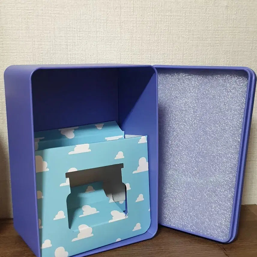 [BUNJANG] Innisfree Toy Story Buzz Lightyear &amp; Hamm Figure Cup Tin Case Set Limited Edition Goods / * 토이스토리 버즈 햄 피규어 컵 틴케이스 세트 토이박스 이니스프리 한정판 굿즈 소품