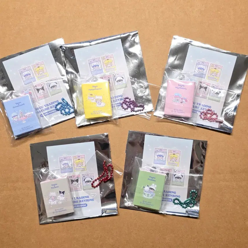 [BUNJANG] PLAVE Ppluwu Miniature Keyring Set - Yejun, Noah, Bamby, Eunho, Hamin / PLAVE 플레이브 플뿌우 미니어처 키링 세트 - 예준 노아 밤비 은호 하민