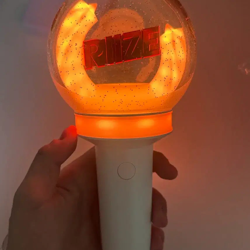[BUNJANG] RIIZE Lightstick / 라이즈 응원봉 판매 ( 덤필수로