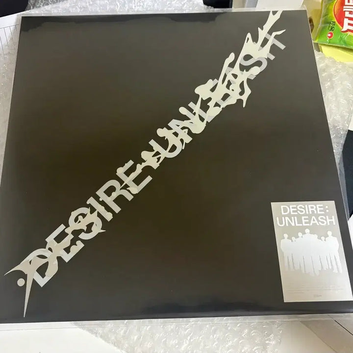 [BUNJANG] ENHYPEN DESIRE : UNLEASH Transparent Color LP (Sealed) / (미개봉) 엔하이픈ENHYPEN 엘피LP DESIRE : UNLEASH 투명 컬러