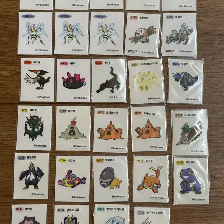 [BUNJANG] Pokemon Stickers 29-Piece Bundle / 포켓몬띠부씰 29개 일괄 판매