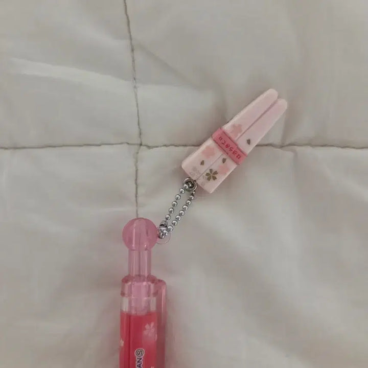 [BUNJANG] Classic Kitty Chopstick Strap &amp; Ballpoint Pen Set / 젓가락 키티 고전 키티 키티스트랩 볼펜