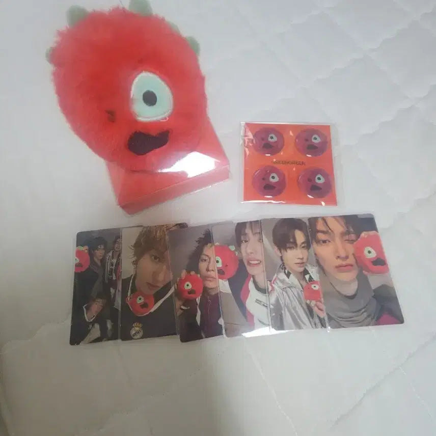 [BUNJANG] Cortisball Red-Red Photocard / 코르티스볼 레드레드 포카