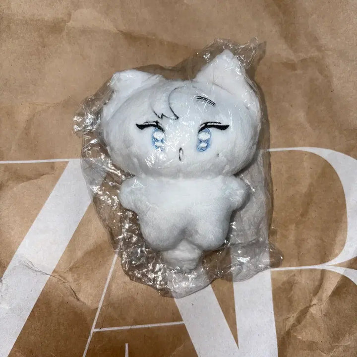[BUNJANG] Pleiades Noah Hanmoya Unsealed Doll Merchandise / 미개봉) 플레이브 노아 한모야 비공식 인형 굿즈