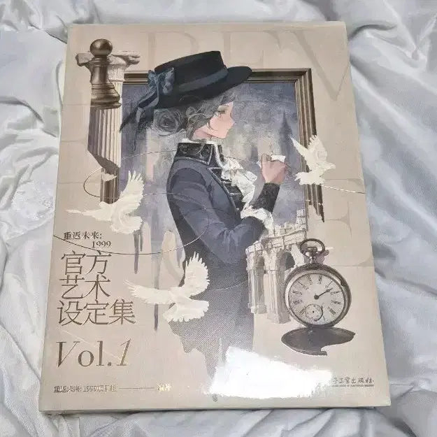 [BUNJANG] Reverse 1999 Official Artbook Vol. 1 / 리버스1999 공식 아트 설정집 Vol.1