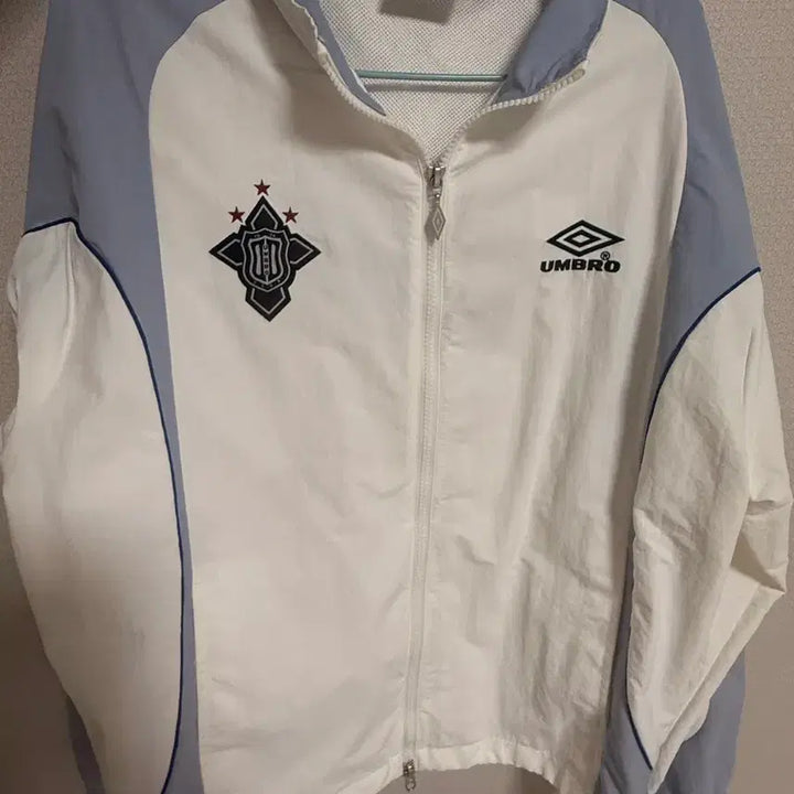 [BUNJANG] Umbro Windbreaker (Yushi) / 엄브로 바람막이 유우시 손민수