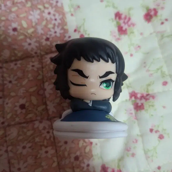 [BUNJANG] Demon Slayer Kaigaku Gachapon Figure / 귀멸의 칼날 카이가쿠 캡슐 피규어
