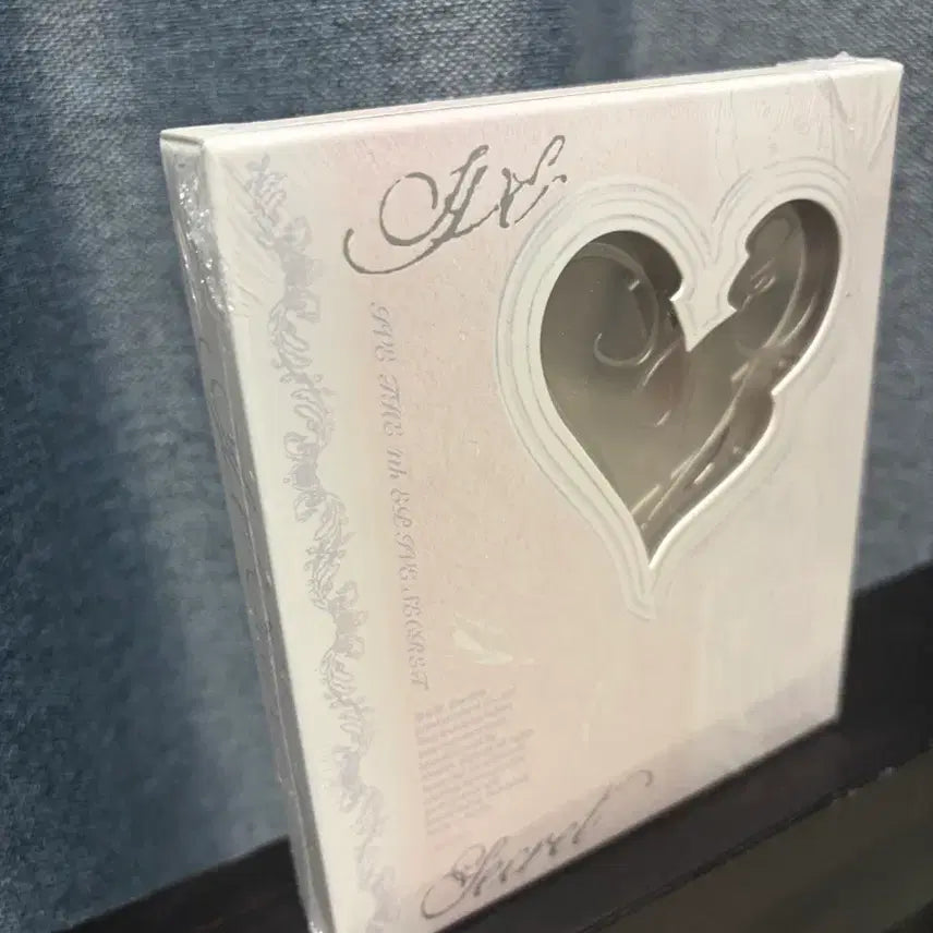 [BUNJANG] IVE Secret 4th EP Album MD Version Sealed / 아이브 시크릿 SECRET MDver 엠디 앨범 미개봉 판매합니다!