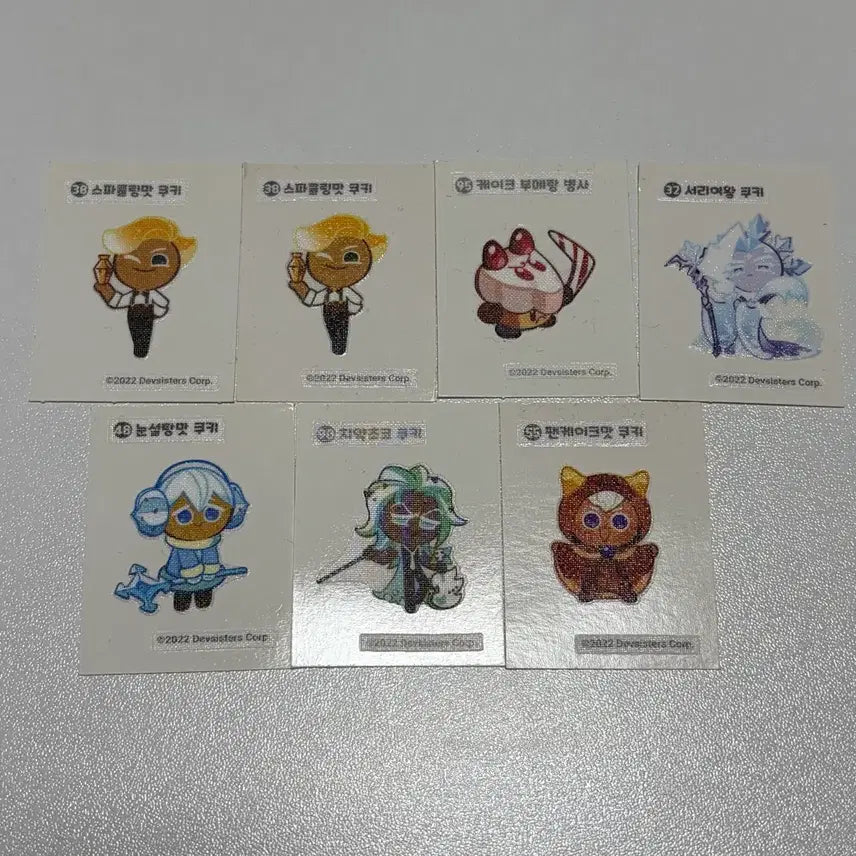 [BUNJANG] Cookie Run 띠부씰 Bundle Set - Pancake Cookie, Cake Boomerang Soldier, Snow Sugar Cookie, Toothpaste Choco / 쿠키런 띠부씰 일괄양도 팬케이크맛 케이크부메랑병사 눈설탕맛 치약초코