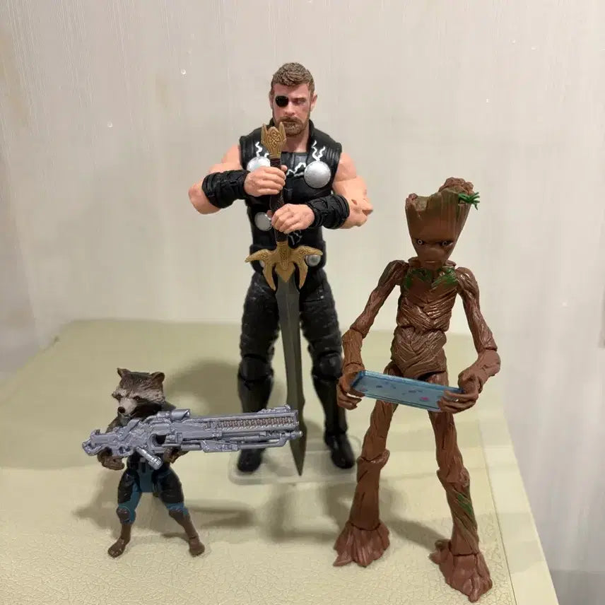 [BUNJANG] Marvel Legends Infinity War Thor, Rocket, Groot 3-Pack / 마블레전드 인피니티워 토르 로켓 그루트 3팩