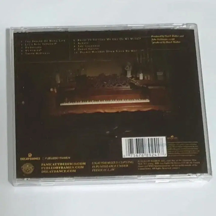 [BUNJANG] Panic! At The Disco Vices &amp; Virtues Album CD / 미개봉 패닉 앳 더 디스코 Vices Virtues 앨범 시디 CD