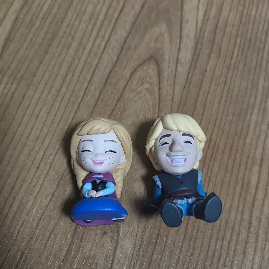 [BUNJANG] Frozen Anna &amp; Kristoff Gacha Figure Bundle Set / 일괄) 겨울왕국 안나 크리스토프 가챠 피규어